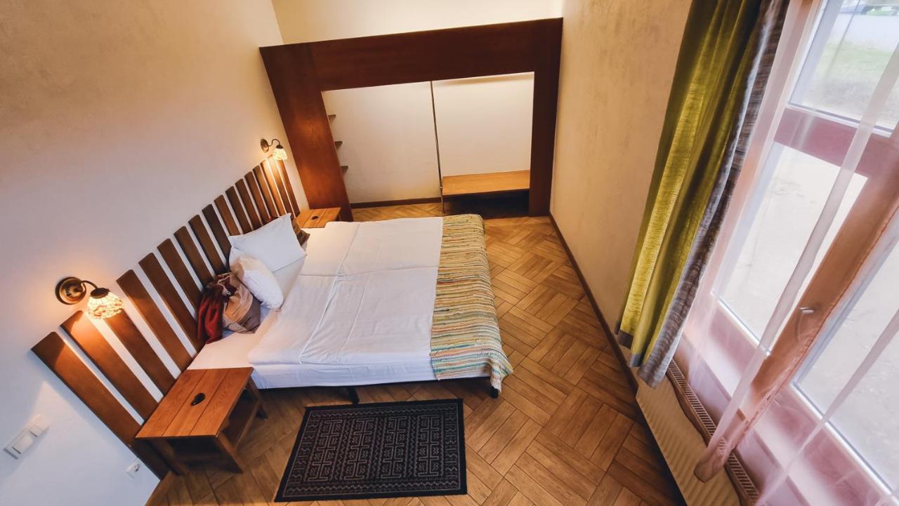 Kapteinu Osta Salacgrīva Esterno foto